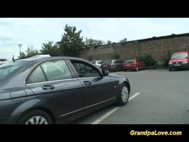 older dude screws young doll outdoor