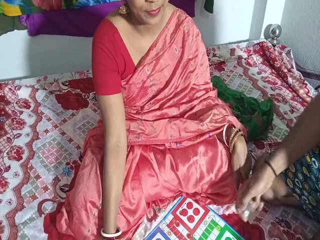 bhabhi ke sath ludo game or fir chudayi jabardast wali