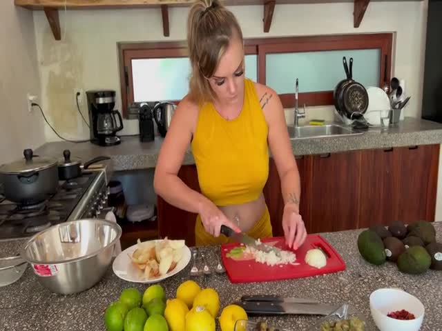 01 11 2022 rebecca volpetti - sex friends mexico