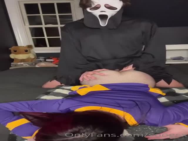 onlyfans - halloween facial