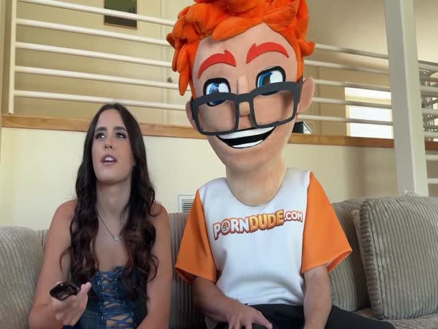 daisy pheonix - calls porn dude for some big easy dick 07 09 2024