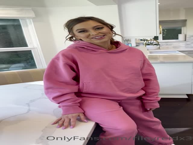 riley reid - your favorite babysitter