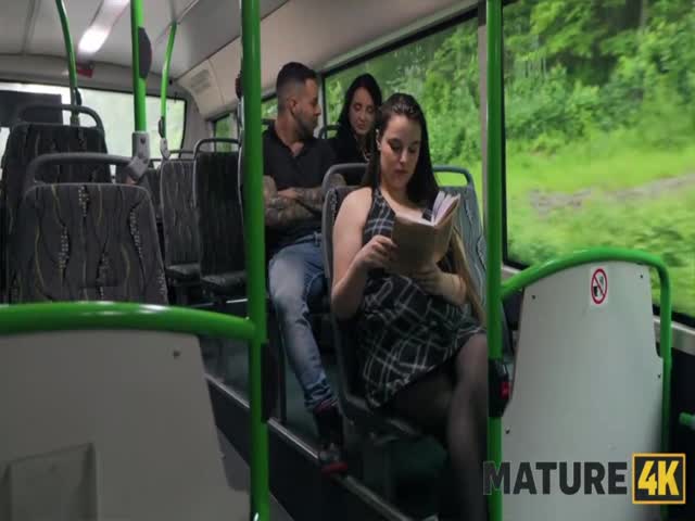 vitoria vonteese - straphangers 29 06 2025