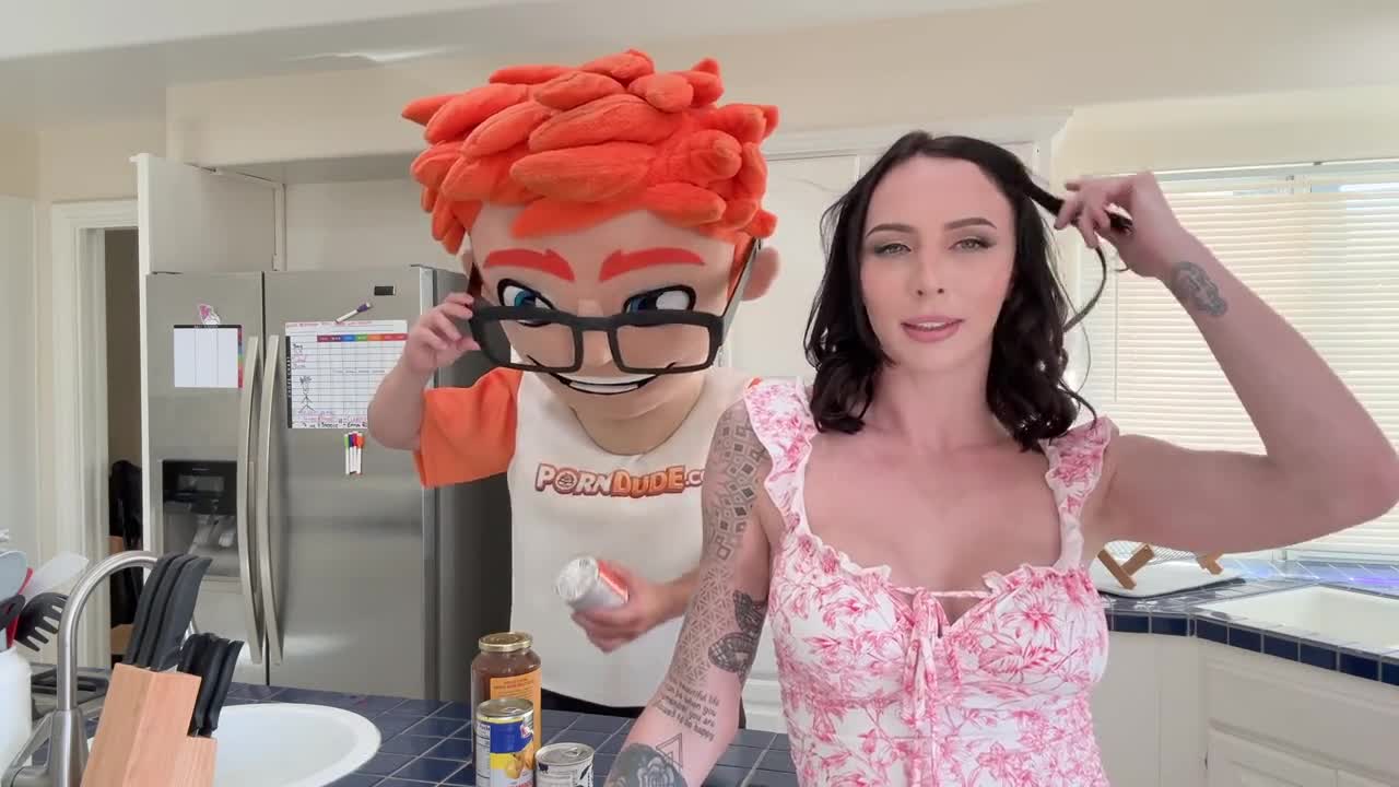 indica marie - cooks up something sweet with porn dude 12 09 2025